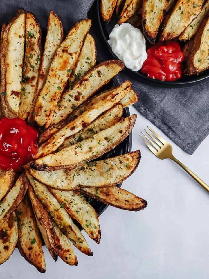 Best Ever Baked Potato Wedges