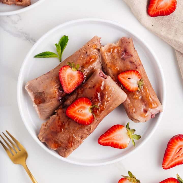 Strawberry Tamales (Vegan Tamales de Dulce)