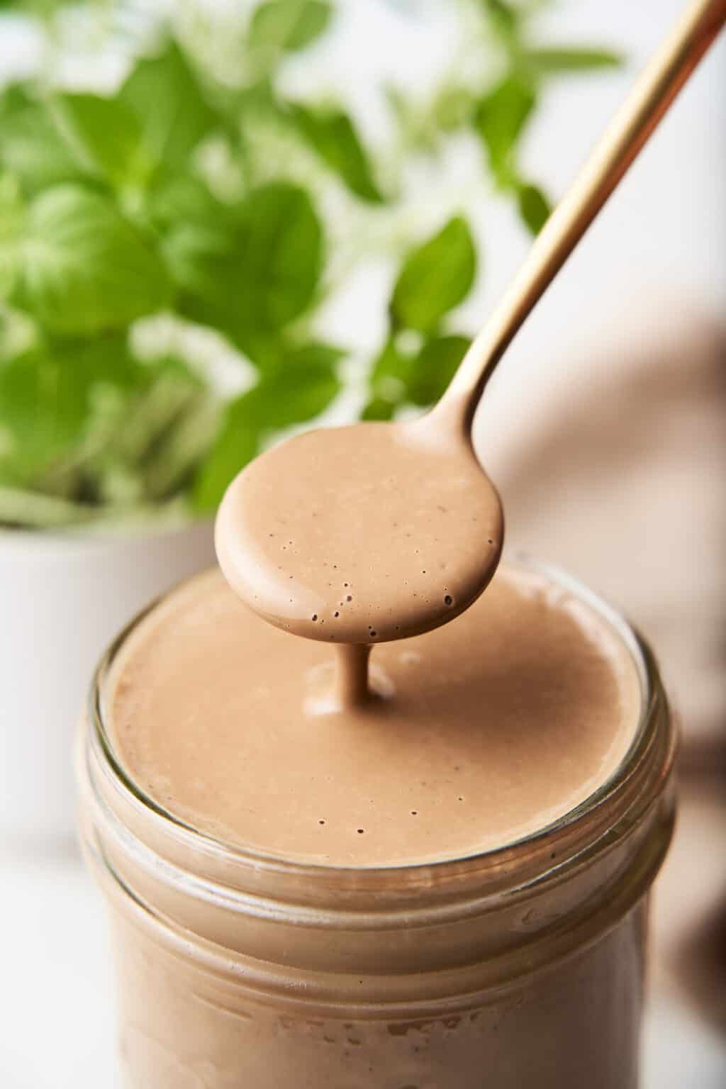 5Minute Creamy Balsamic Dressing