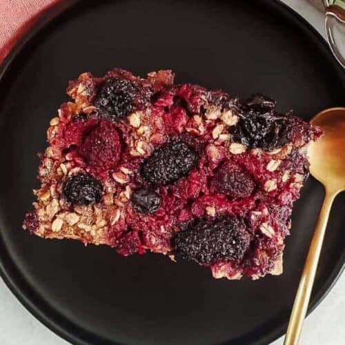 Vegan baked oatmeal on a plate.