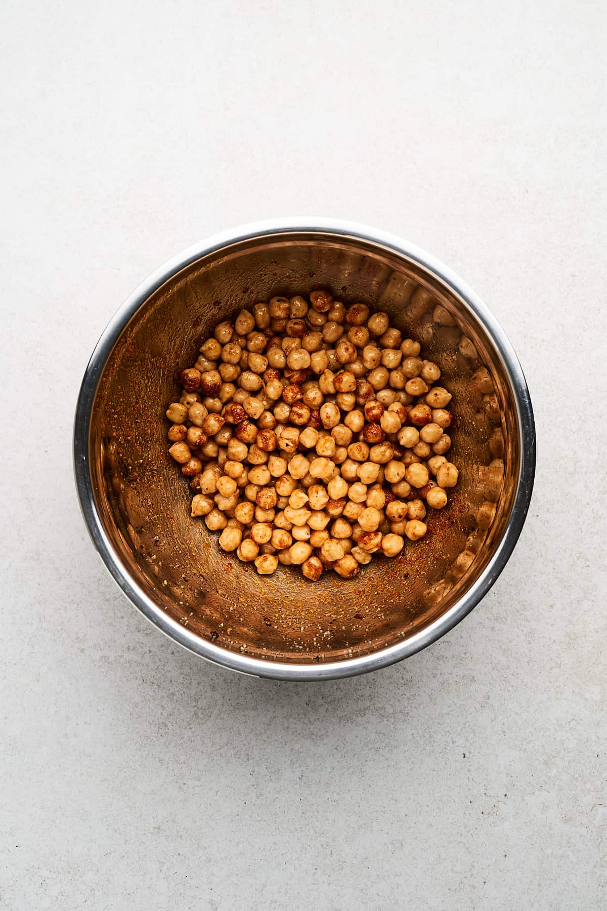 Chickpeas in a bowl.