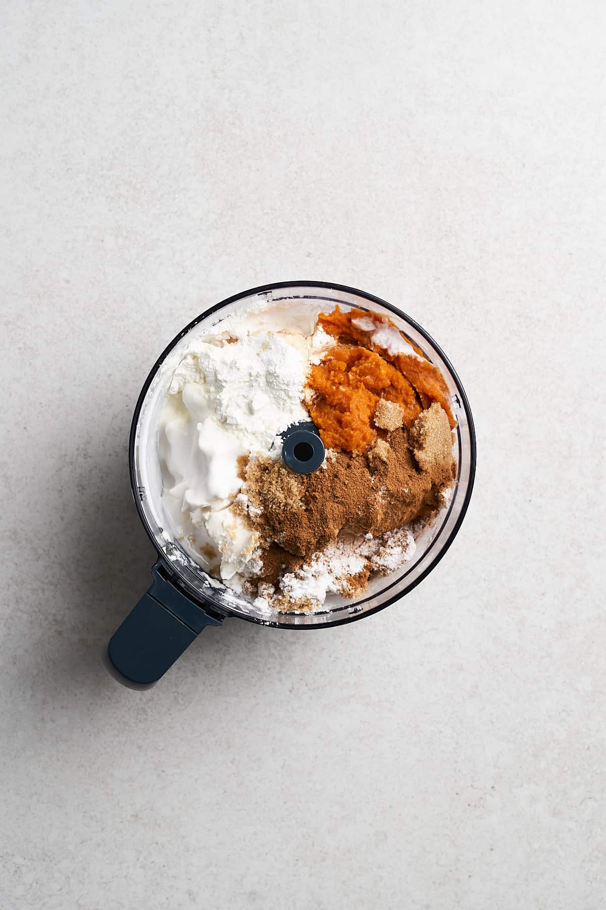 Vegan cheesecake filling ingredients.