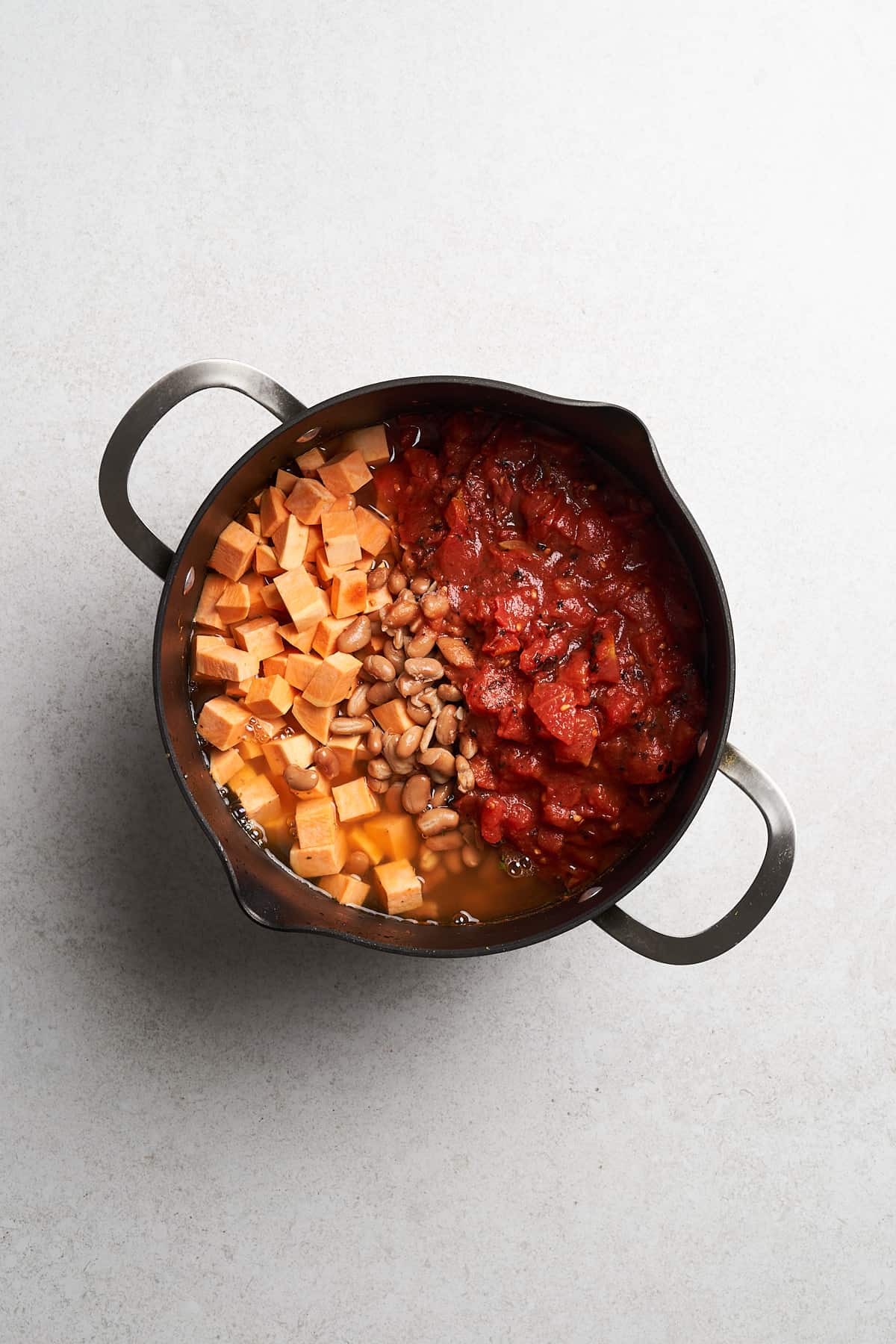 Chili ingredients in a pot.
