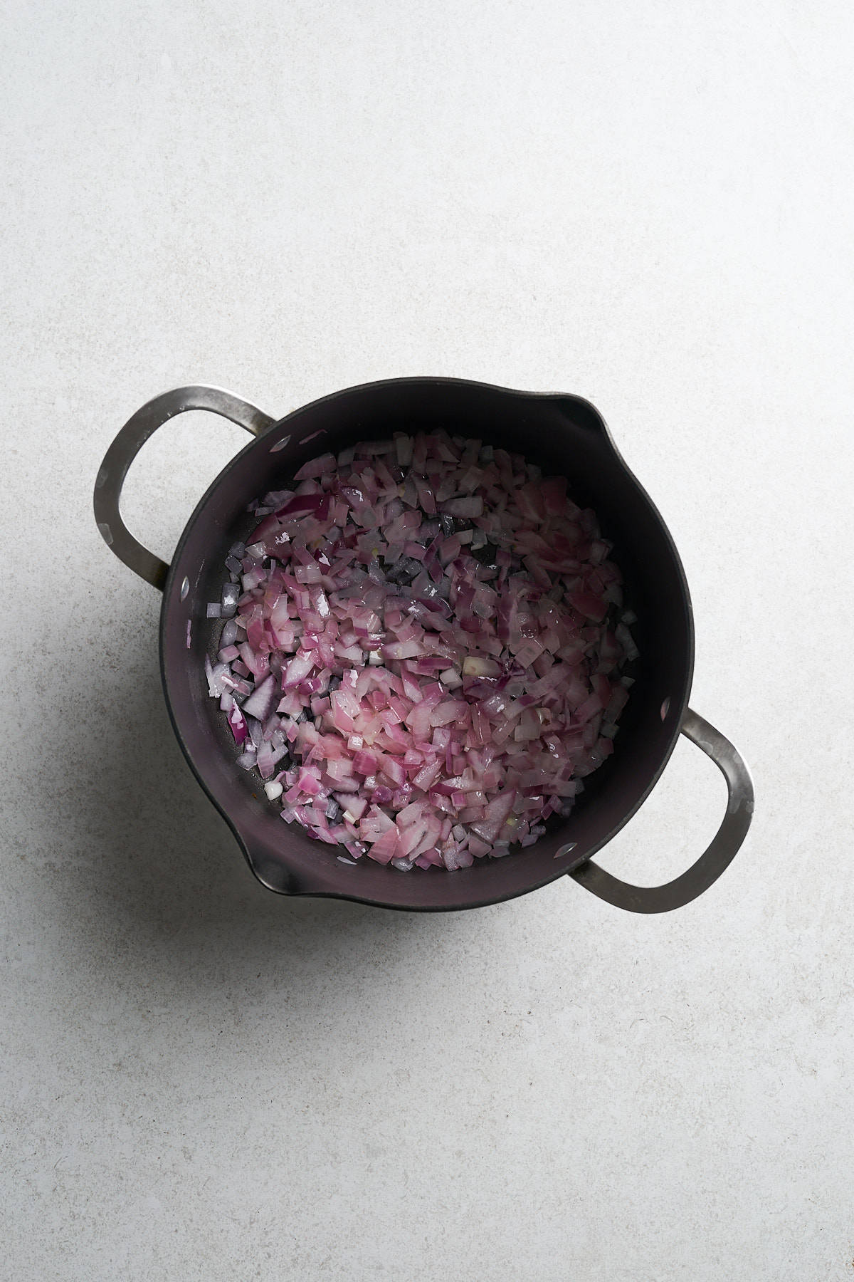 Onion in a saucepan.