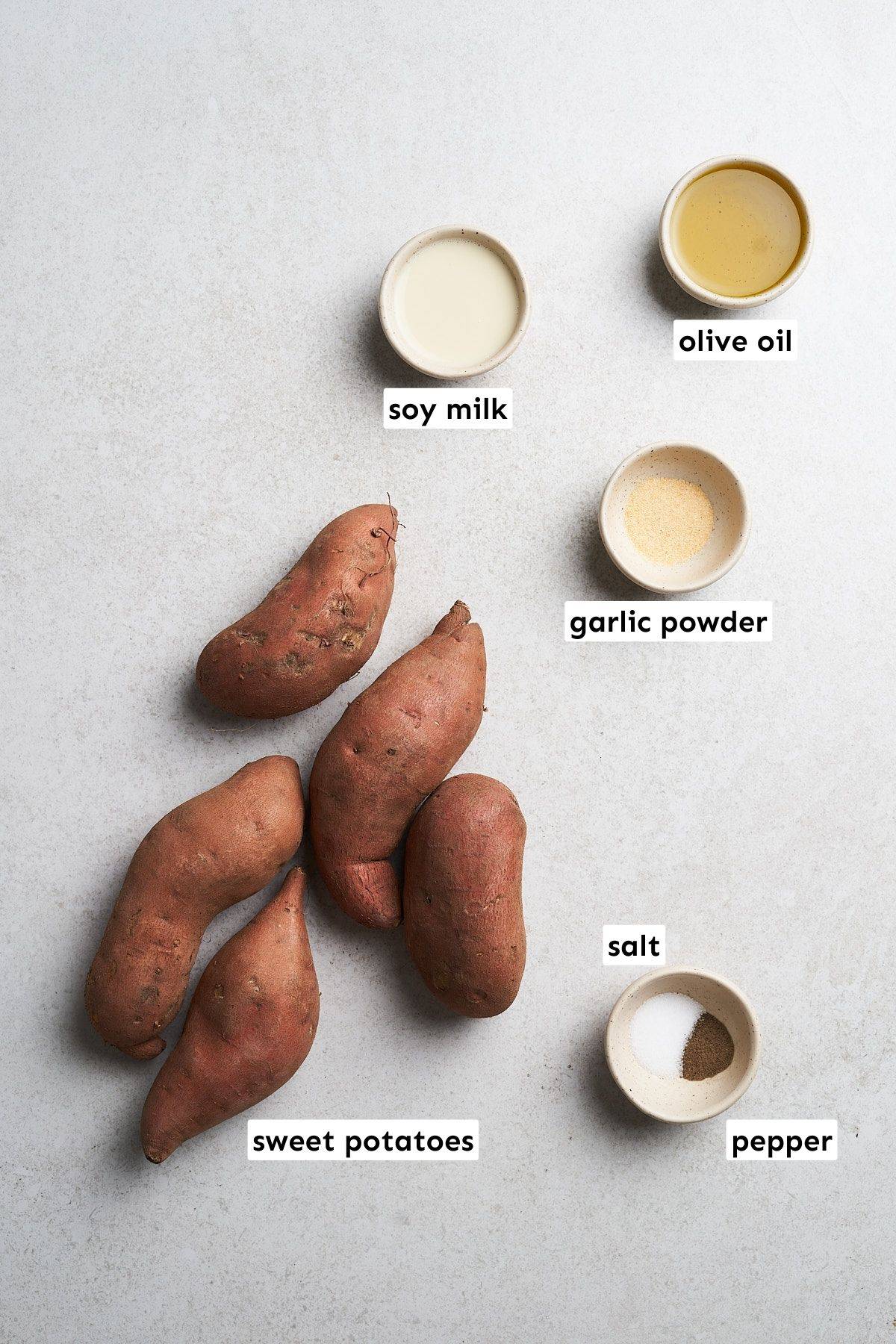 Vegan mashed sweet potatoes ingredients.